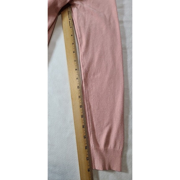 Rue21 Pink V-Neck Sweater Size Large Long Sleeve Soft Lightweight Knit Top - Picture 5 of 6